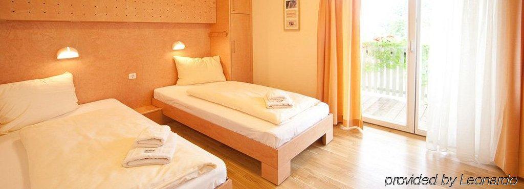 Jufa Hotel Fuerstenfeld Phòng bức ảnh