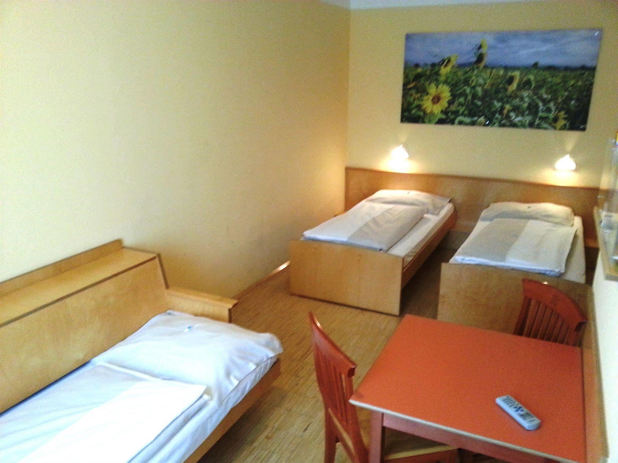 Jufa Hotel Fuerstenfeld Ngoại thất bức ảnh